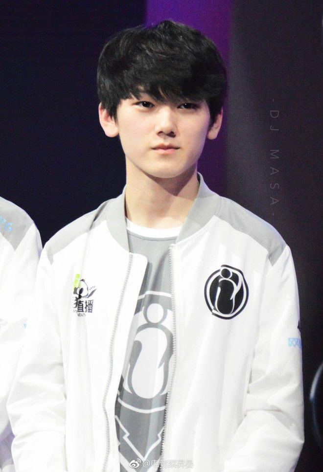 LCS赛区公布了2022LCS夏季赛常规赛MVP——Inspired获奖